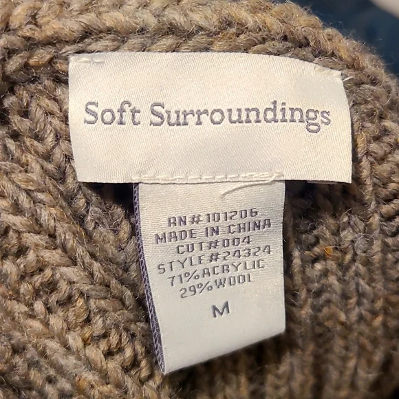 Soft Surroundings Over-sized Grey Knitted Sweater - Picture 7 of 7